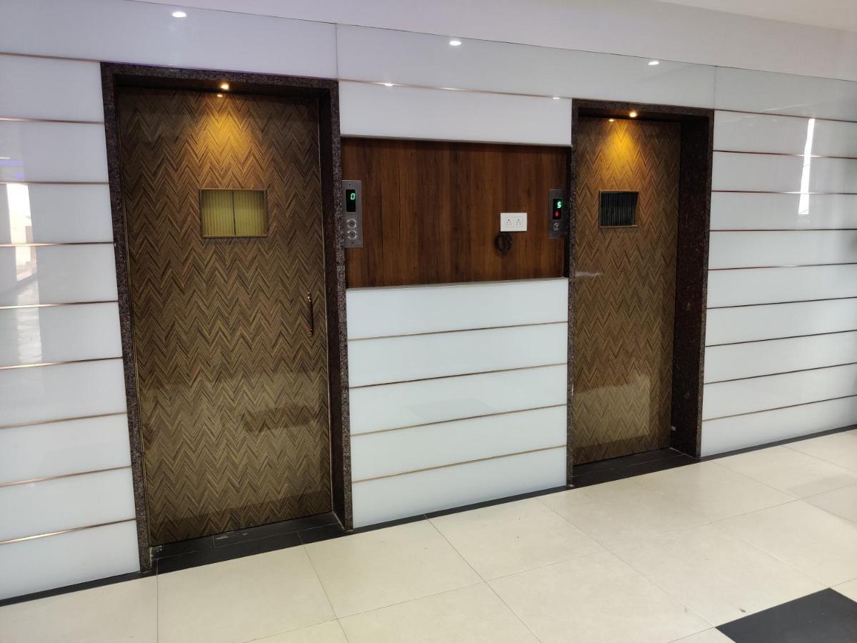 Nova Prime 2* Ahmedabad